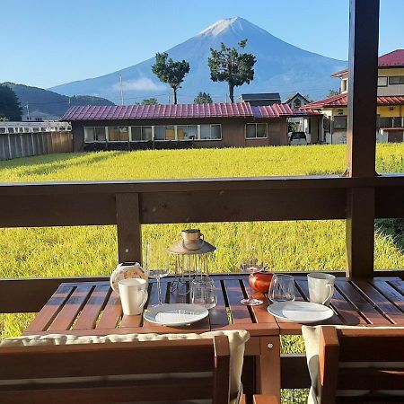 Fuji Viewest Villa Rakuwa 富士河口湖町 エクステリア 写真