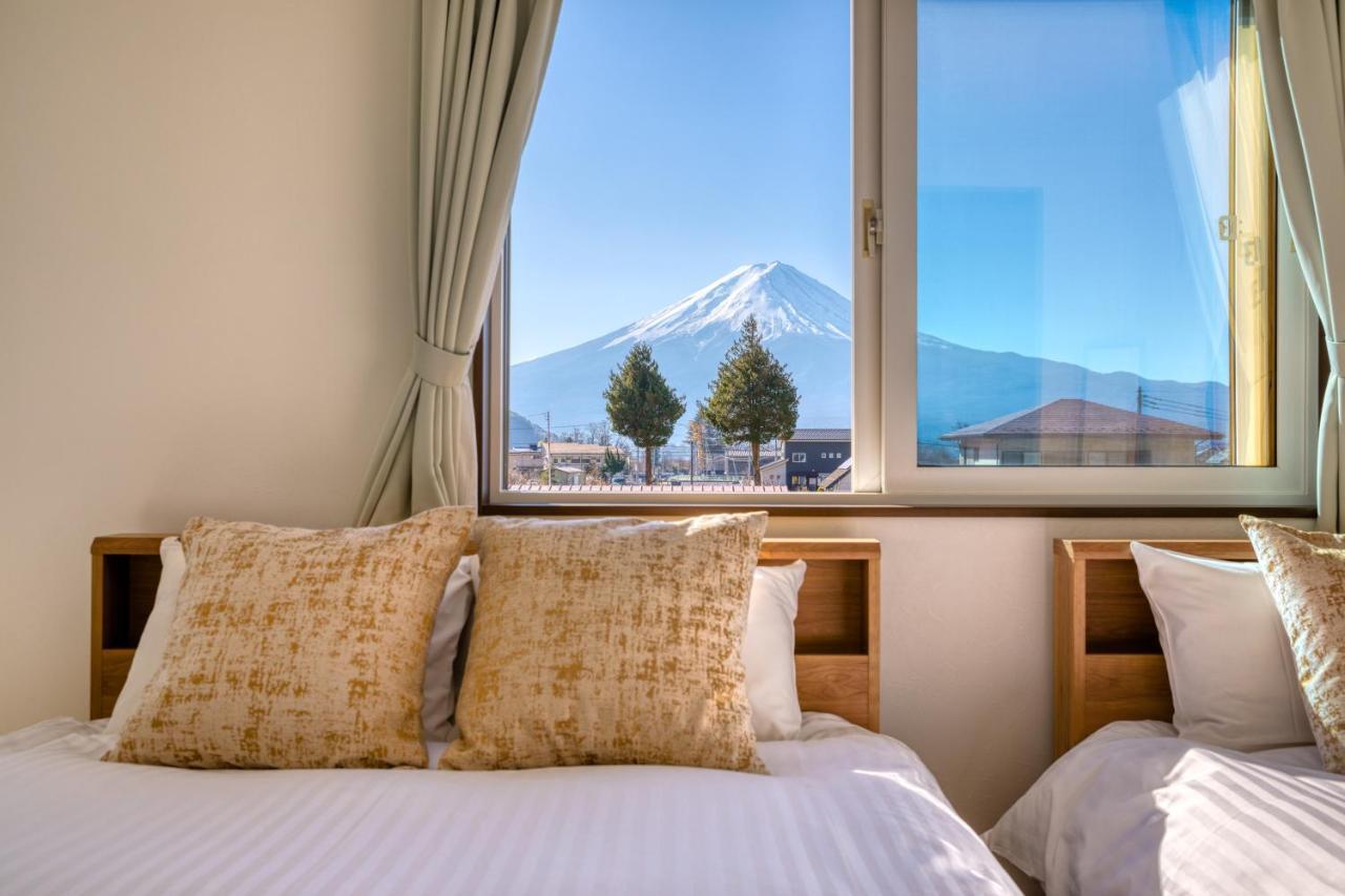 Fuji Viewest Villa Rakuwa 富士河口湖町 エクステリア 写真