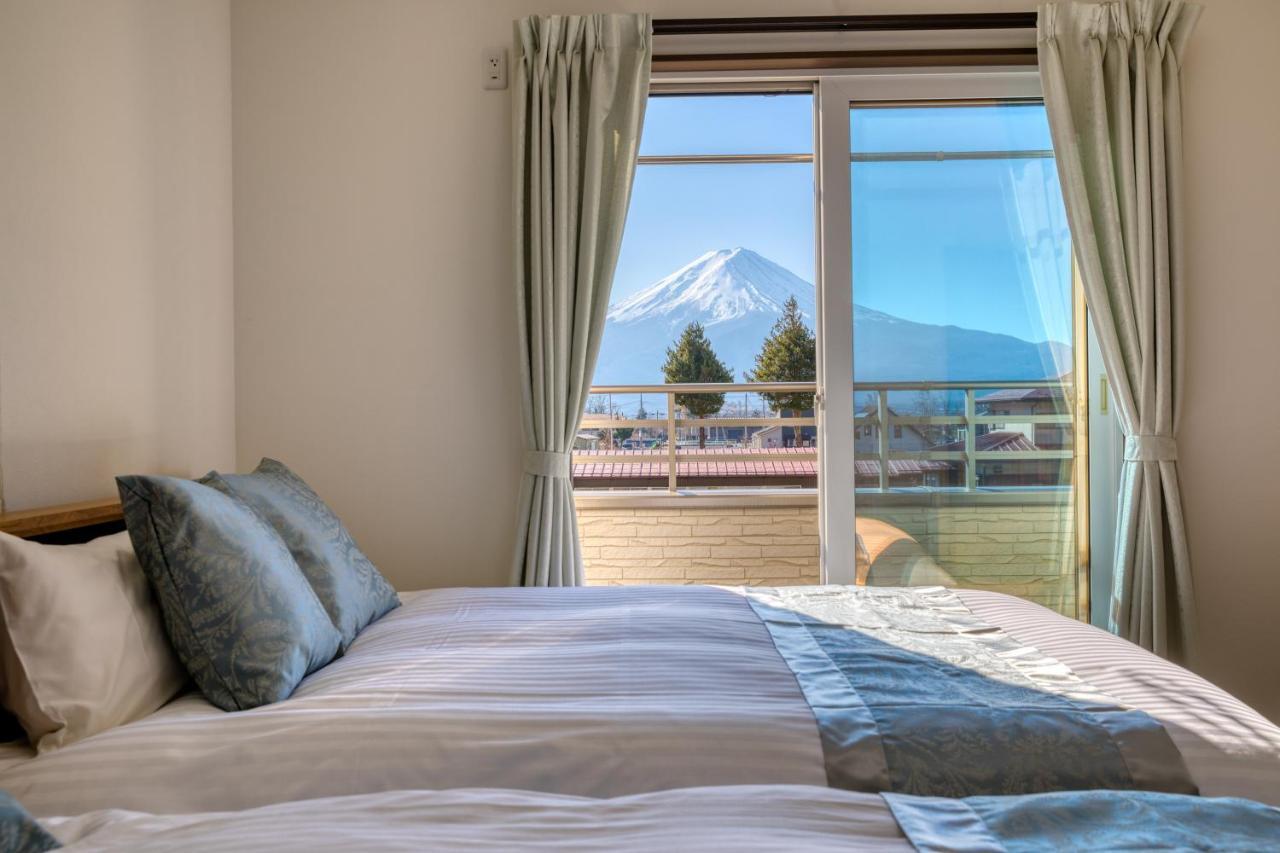 Fuji Viewest Villa Rakuwa 富士河口湖町 エクステリア 写真